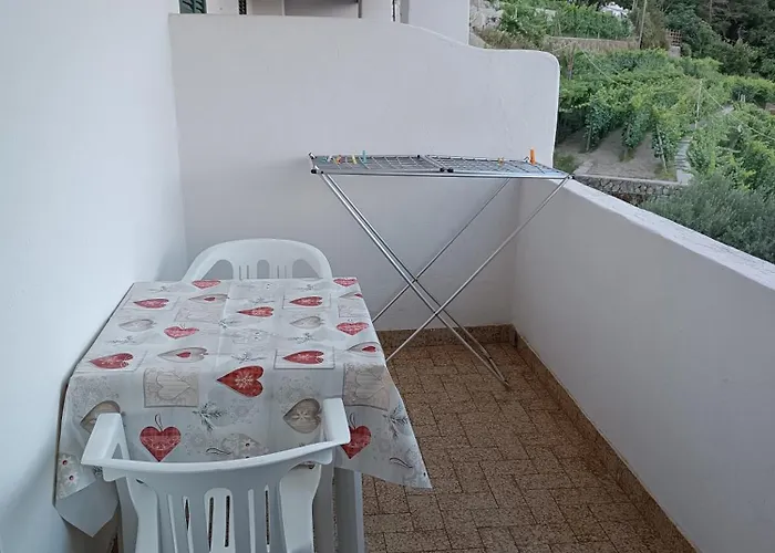 Il Rosmarino -monolocale Open Space Vista Mare, Ischia * Форио